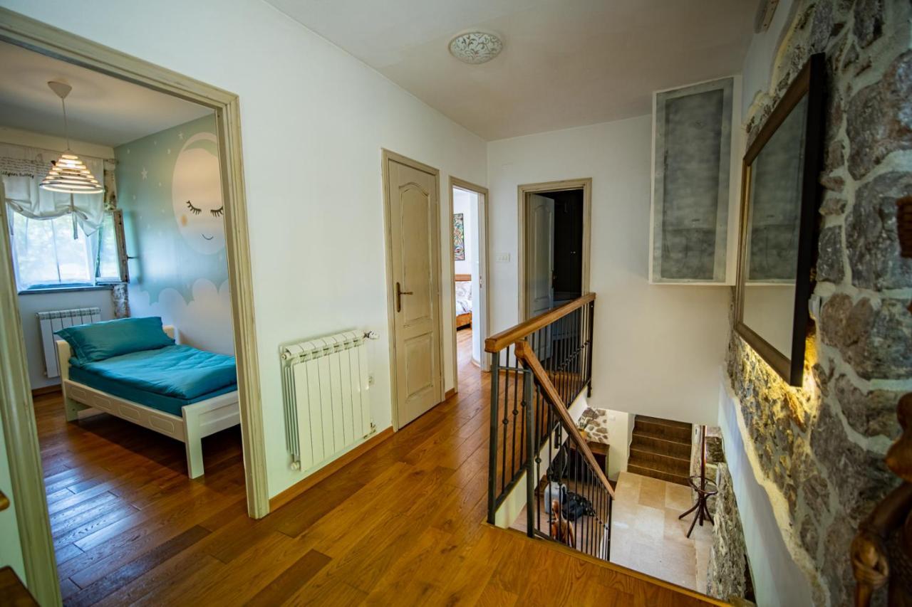 Villa Toscana With A Pool Tivat Exterior photo